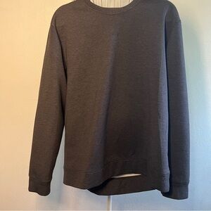 32 Degrees men’s crewneck gray sweatshirt, Sz L. Like new.